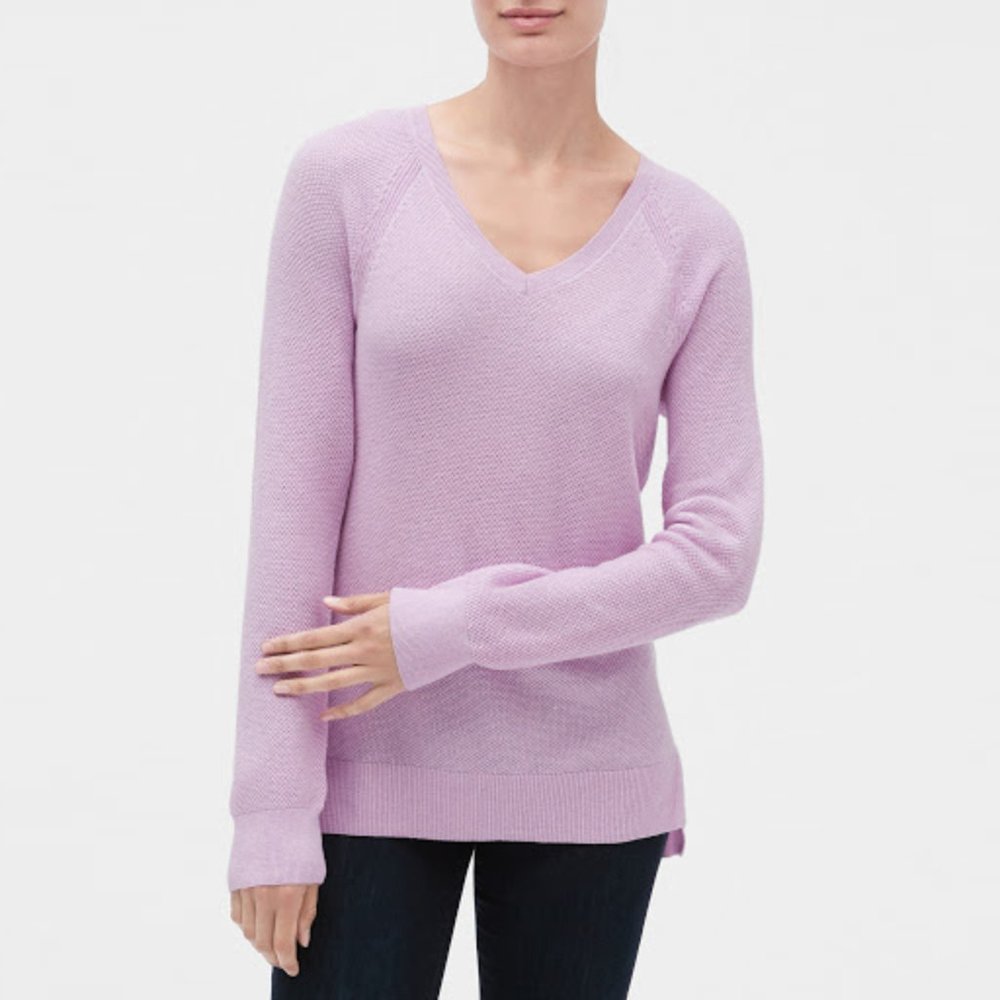 GAP Factory V-Neck Pullover Sweater Purple Sz L NWT
